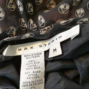 Max Studio Dresses - 100% SILK Max Studio dress Size M Max Studio Dresses - 100% SILK Max Studio dress Size M